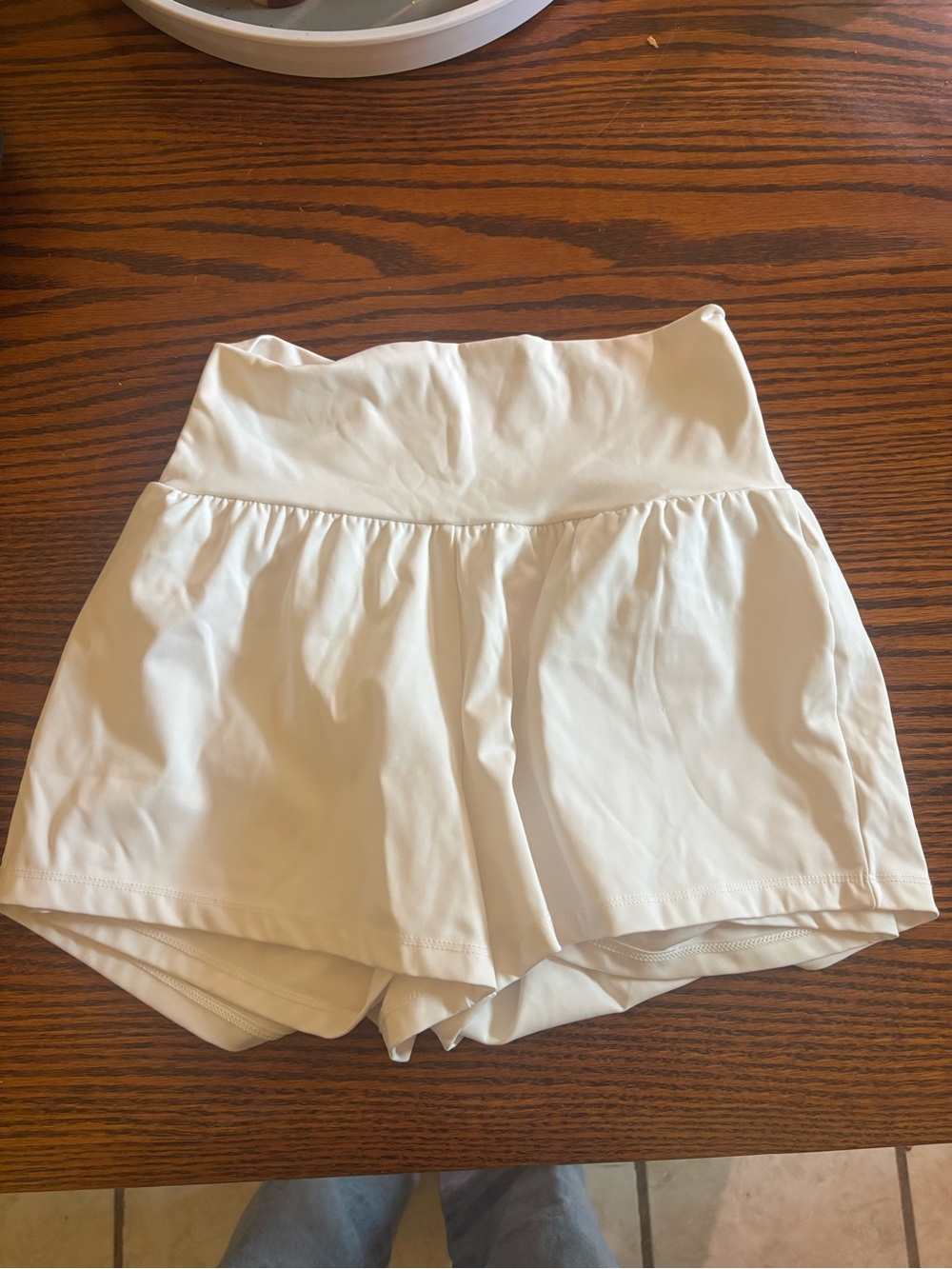 HALARA White High-Waist Athletic Skort Shorts
